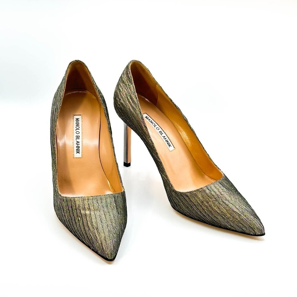 Manolo Pumps- Size 38.5